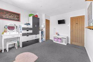 Photo 30- click for photo gallery